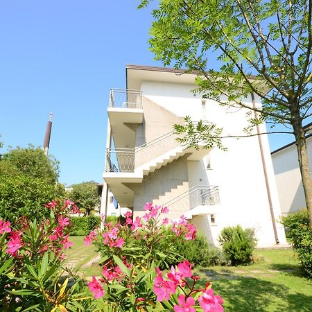 Villa Terry Lignano Sabbiadoro Exterior foto