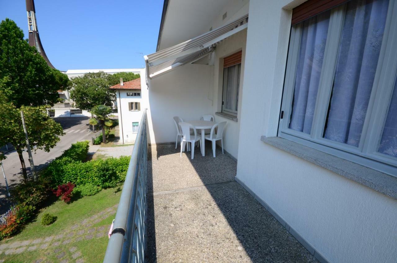 Villa Terry Lignano Sabbiadoro Exterior foto